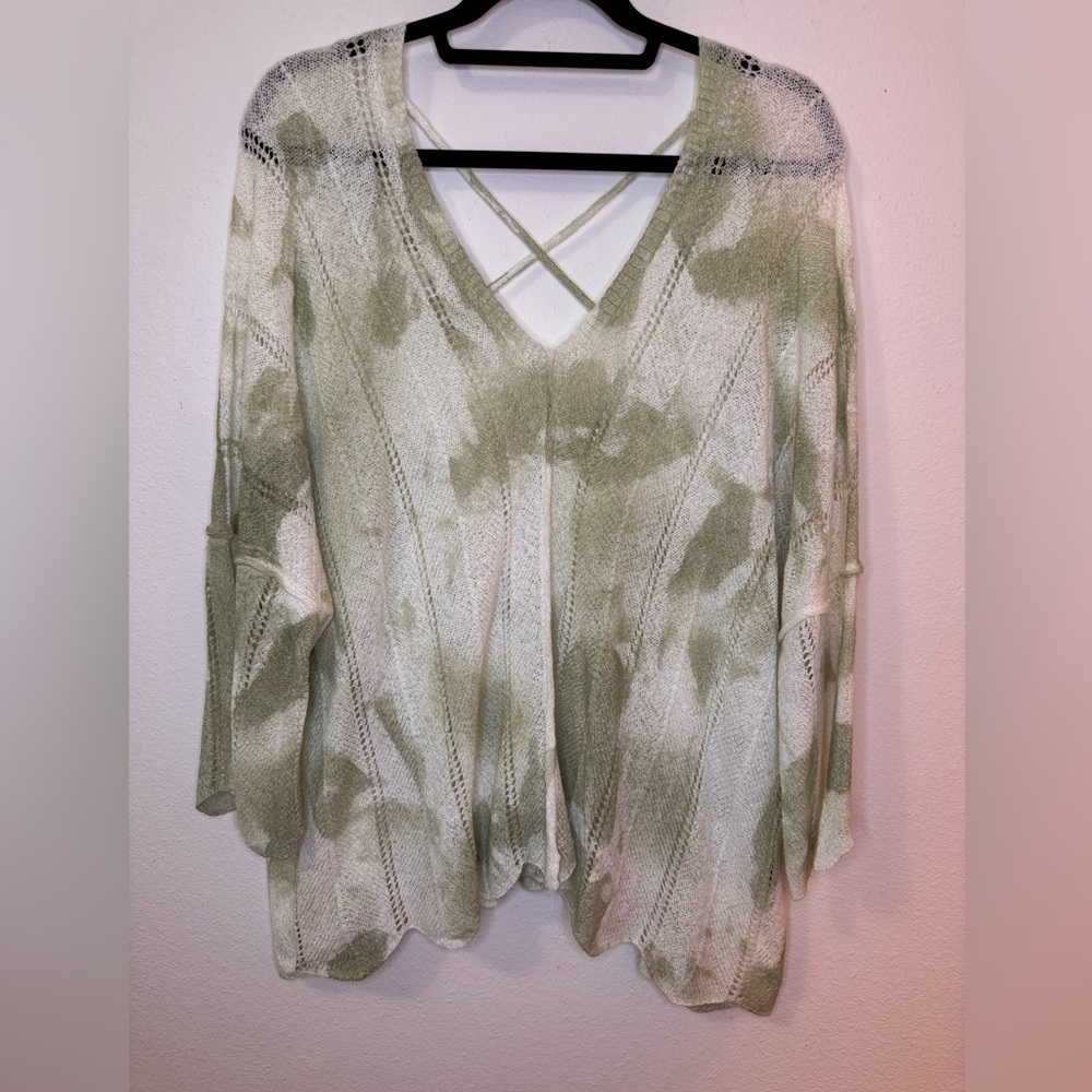 NEW POL Medium Green Tie-Dye Acrylic Sweater Oversized
